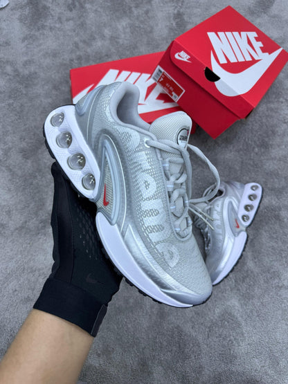 Air Max DN ( Supreme ) ⚪