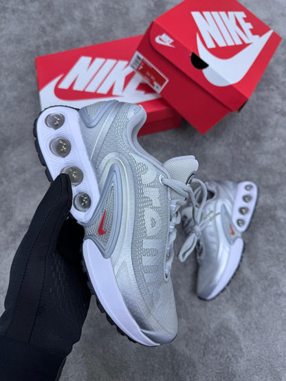 Air Max DN ( Supreme ) ⚪