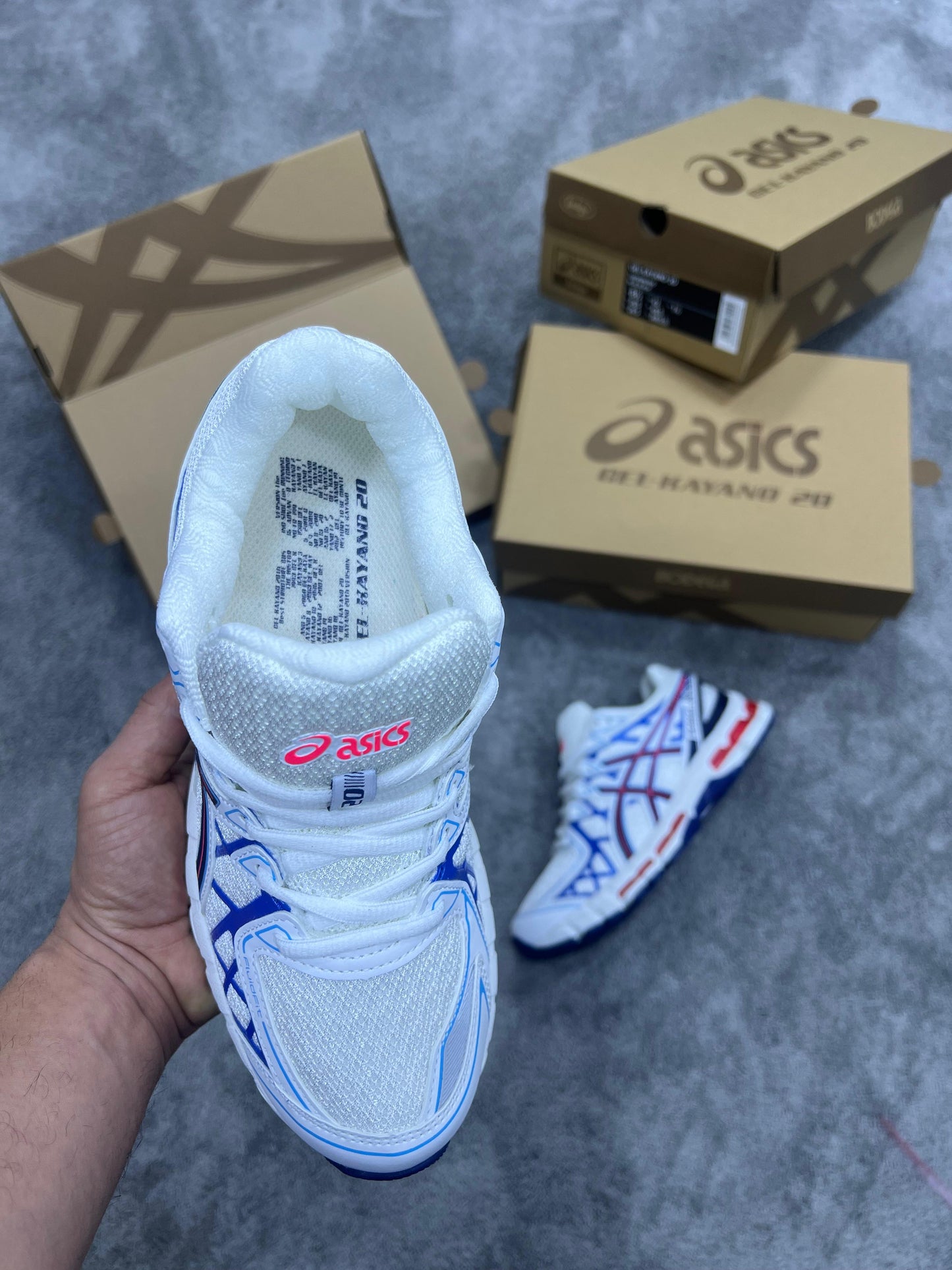 ASICS GEL-Kayano 20