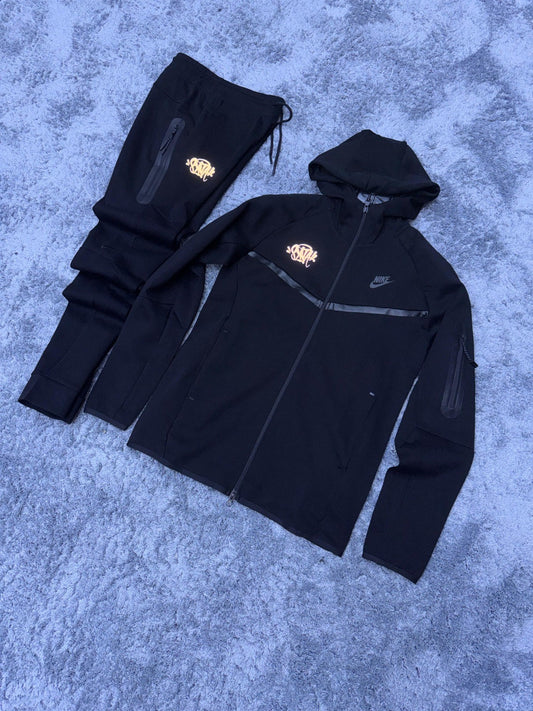 🔥🔝Nike tech black por synaworld edición limitada