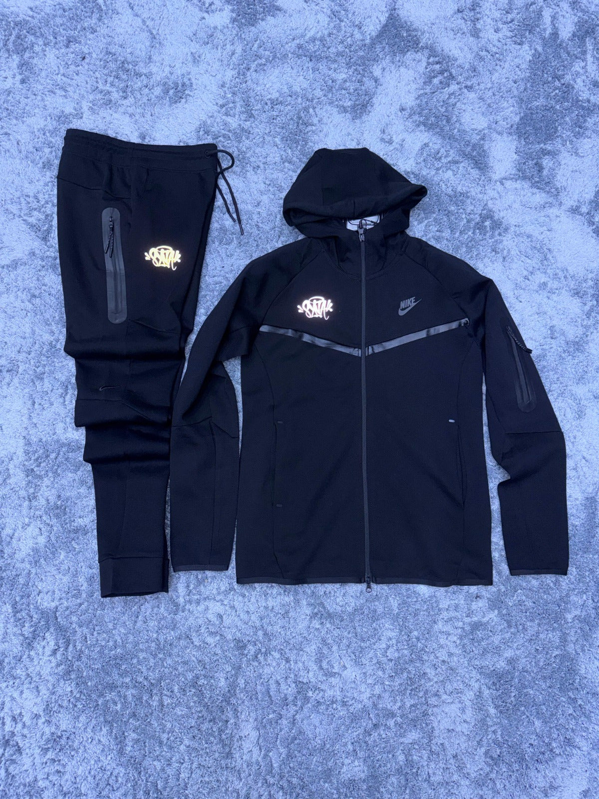 🔥🔝Nike tech black por synaworld edición limitada